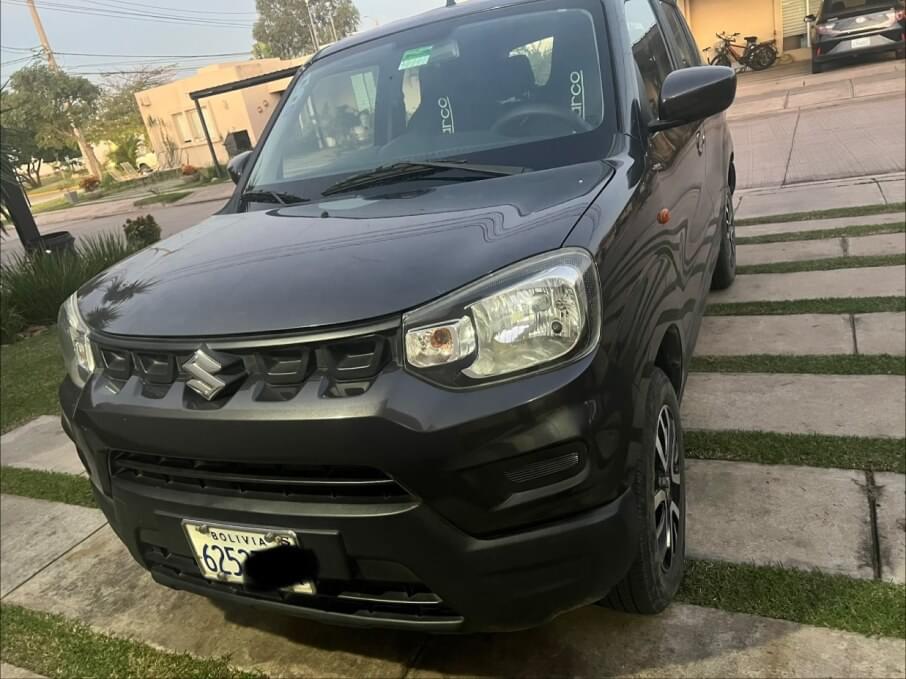 SUZUKI S-PRESSO 2023 24.000 Kms.