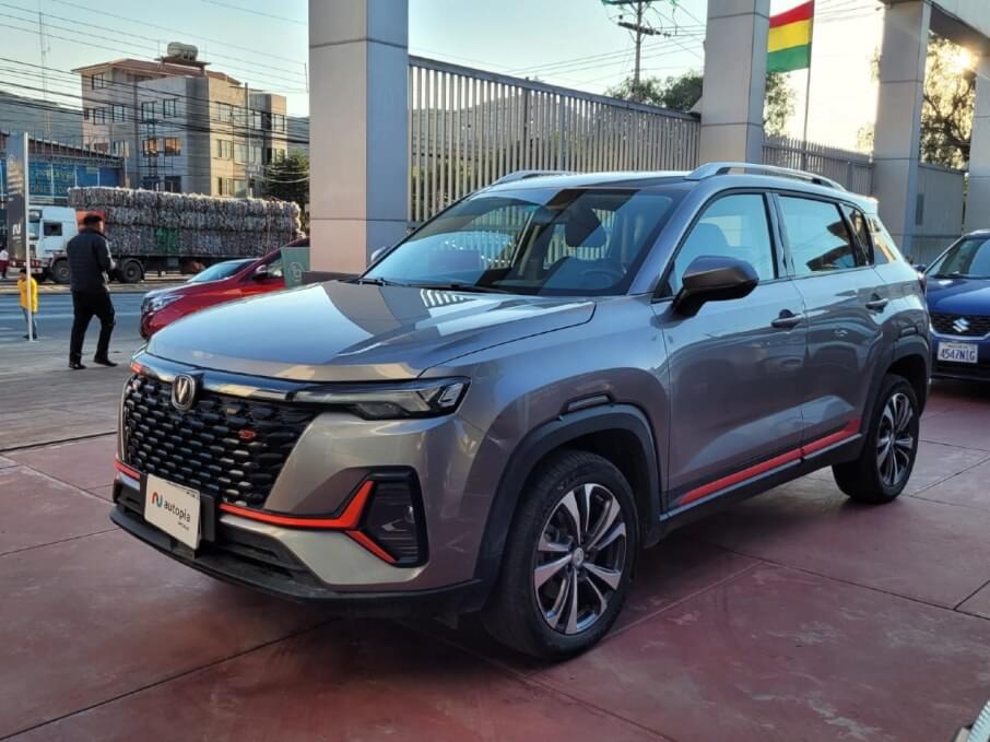 CHANGAN CS35 2025 27.872 Kms.