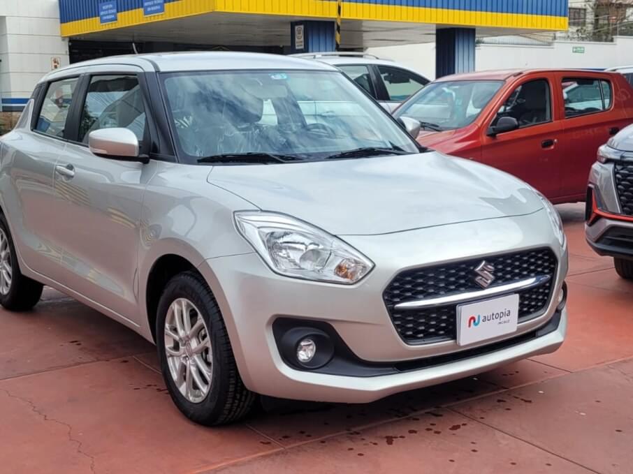 SUZUKI SWIFT 2025 110 Kms.