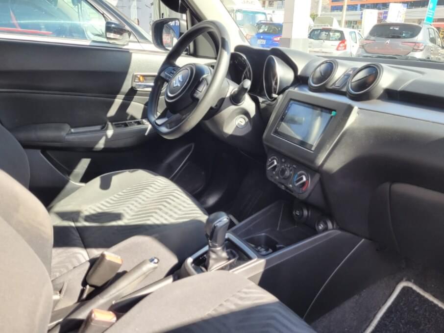 SUZUKI SWIFT 2022 4 Kms.
