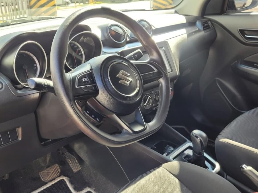 SUZUKI SWIFT 2022 4 Kms.
