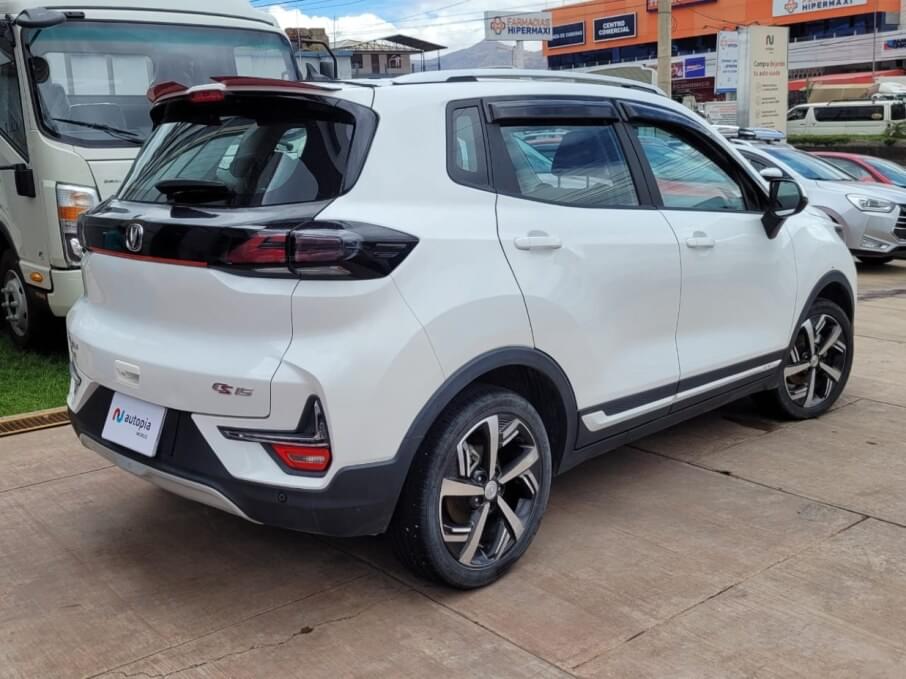 CHANGAN CS15 2023 25.130 Kms.