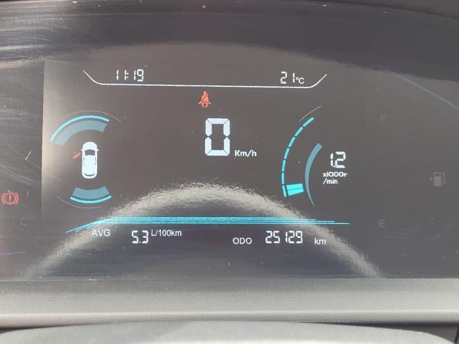 CHANGAN CS15 2023 25.130 Kms.