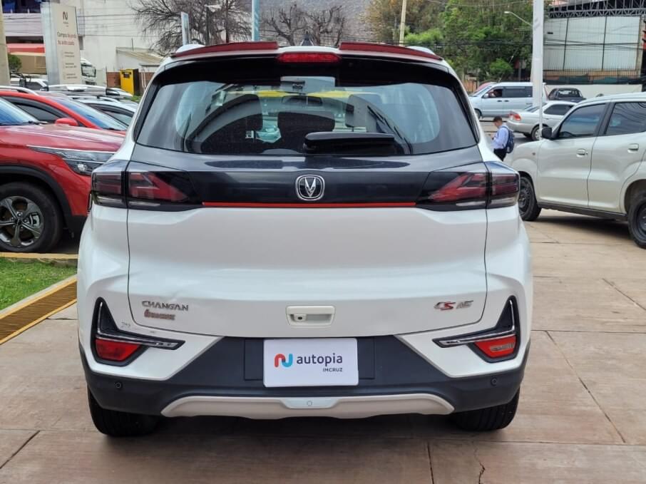 CHANGAN CS15 2023 25.130 Kms.