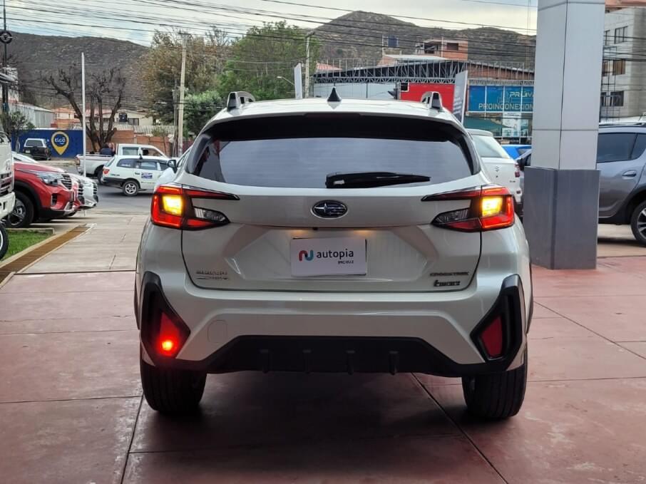 SUBARU CROSSTREK 2024 13.700 Kms.
