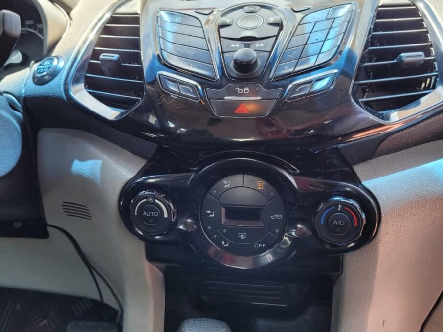 FORD ECOSPORT 2017 102.200 Kms.