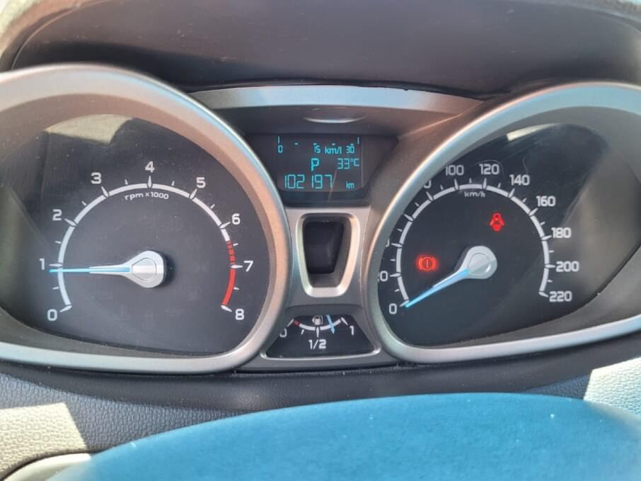 FORD ECOSPORT 2017 102.200 Kms.