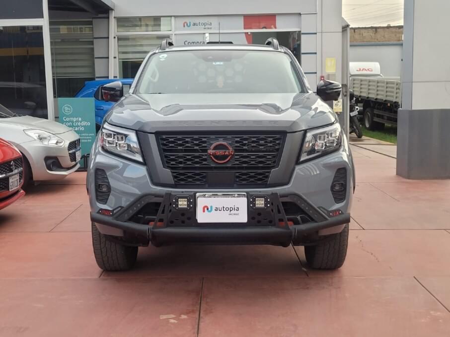 NISSAN FRONTIER 2024 7.400 Kms.