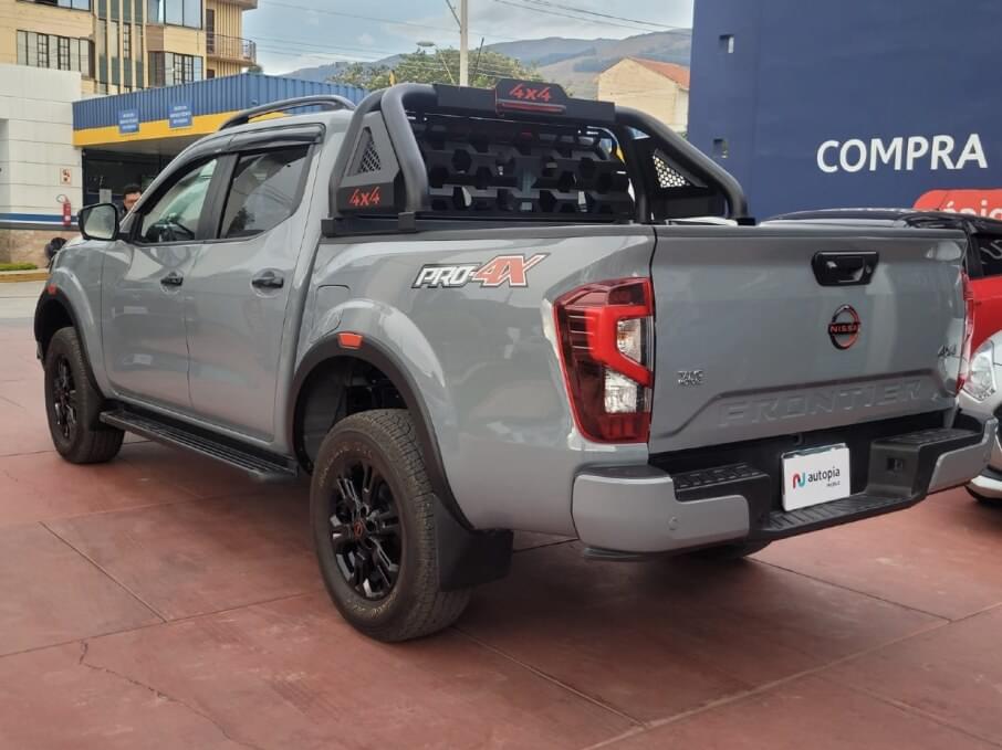 NISSAN FRONTIER 2024 7.400 Kms.