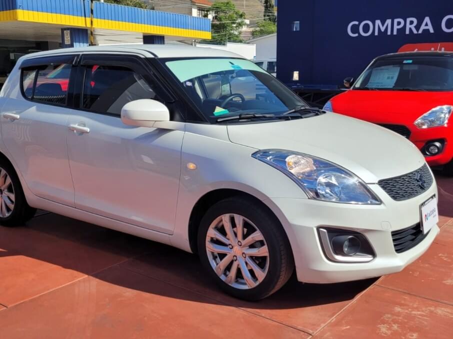 SUZUKI SWIFT 2017 62.625 Kms.