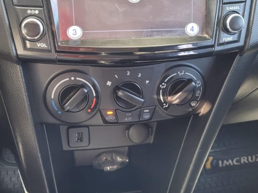 SUZUKI SWIFT 2017 62.625 Kms.