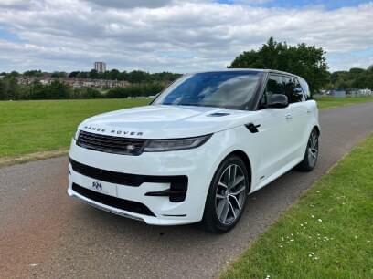 LAND ROVER RANG ROVER 2025 1 Kms.