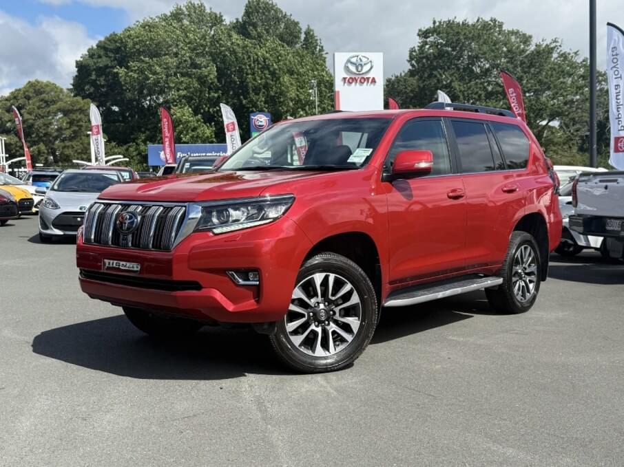 TOYOTA LAND CRUISER 2024 6.000 Kms.