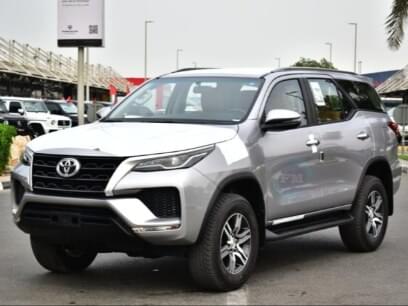 TOYOTA FORTUNER 2025 21 Kms.