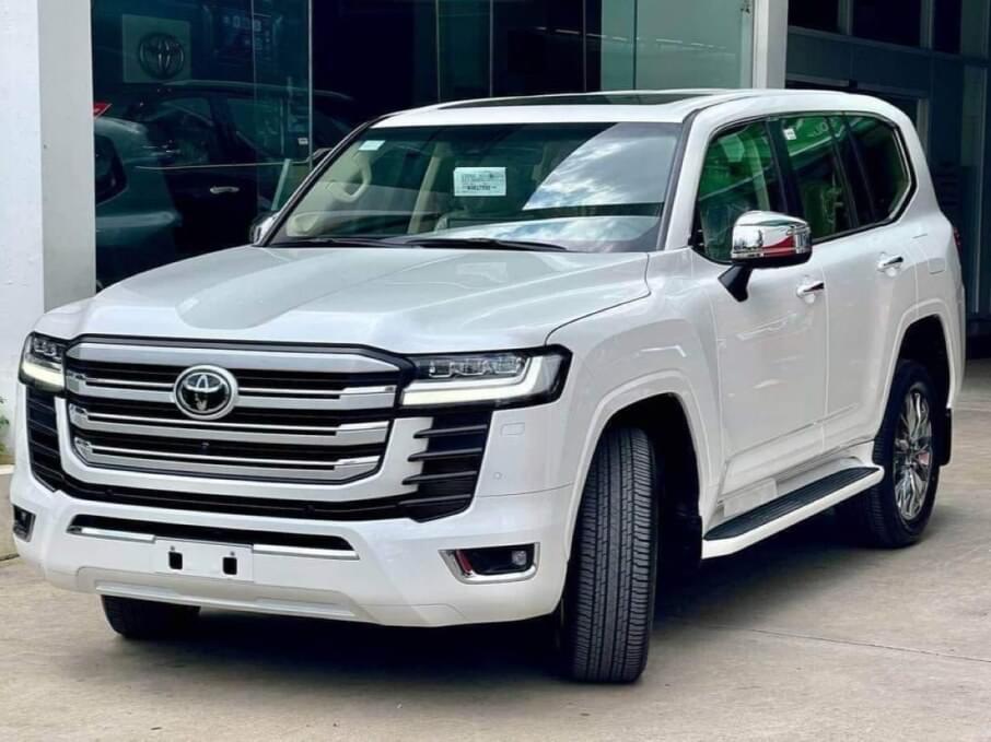 TOYOTA LAND CRUISER 2025 3.000 Kms.