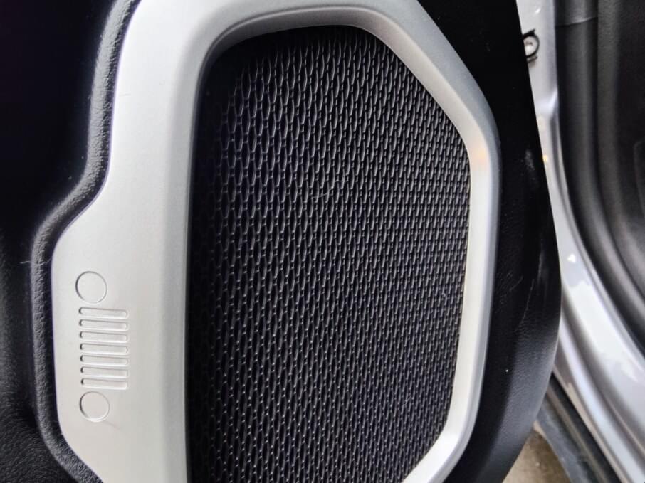 JEEP RENEGADE SPORT 4X2 2022 30.000 Kms.