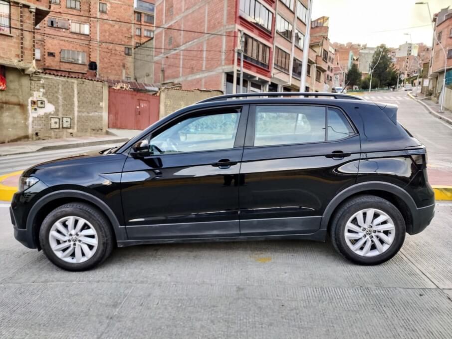 VOLKSWAGEN T-CROSS 2022 36.000 Kms.