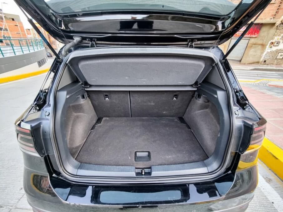 VOLKSWAGEN T-CROSS 2022 36.000 Kms.