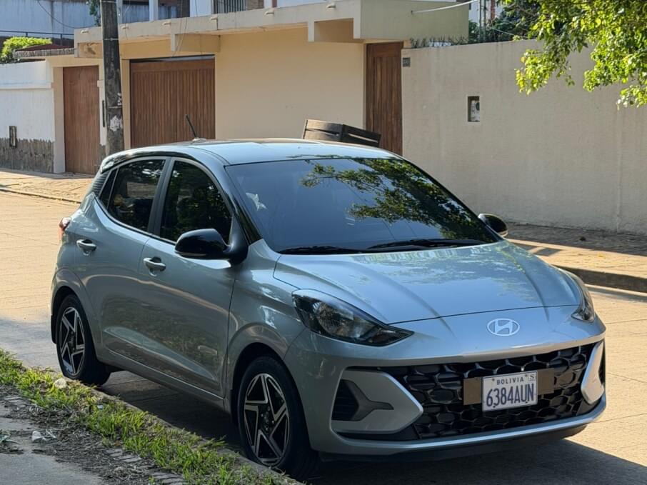 HYUNDAI GRAND I-10 2025 20.000 Kms.