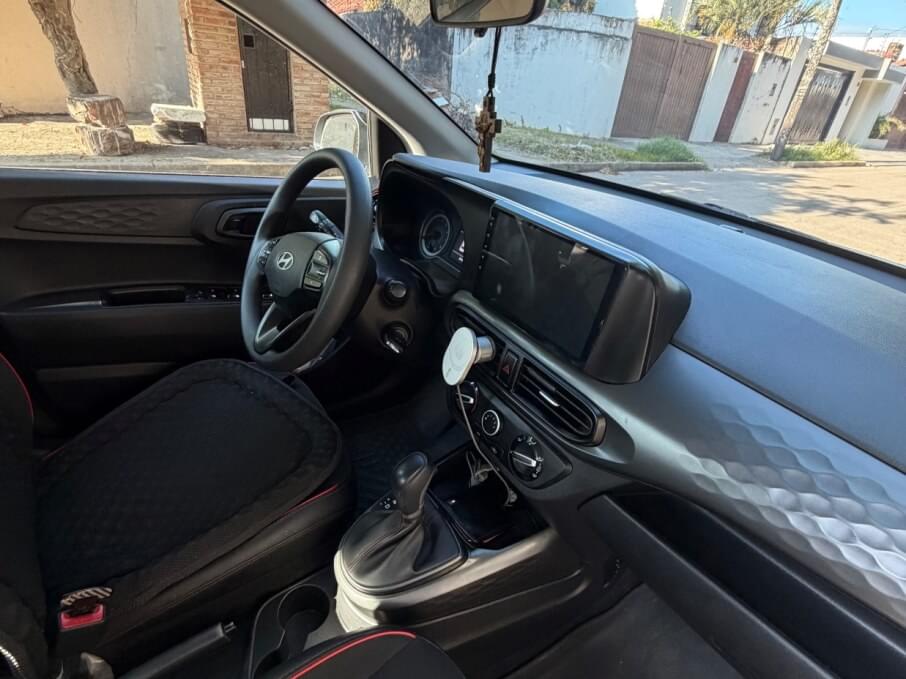 HYUNDAI GRAND I-10 2025 20.000 Kms.