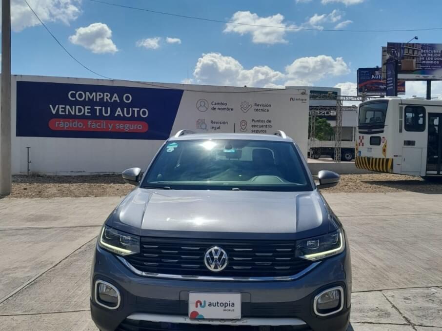 VOLKSWAGEN T-CROSS 2021 55.800 Kms.