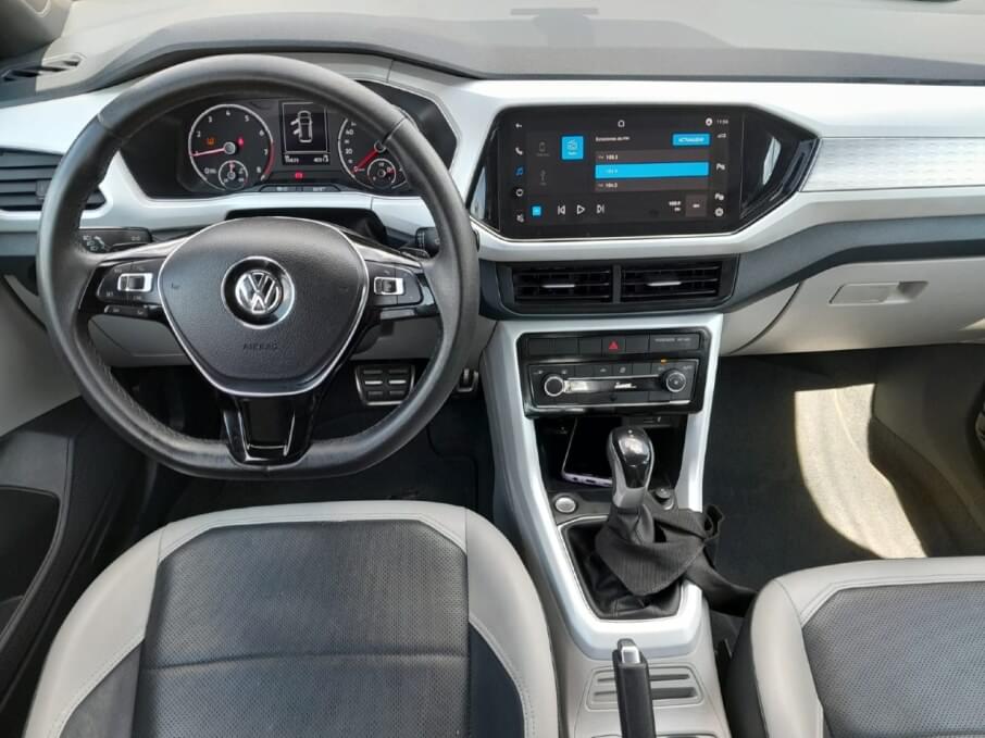 VOLKSWAGEN T-CROSS 2021 55.800 Kms.