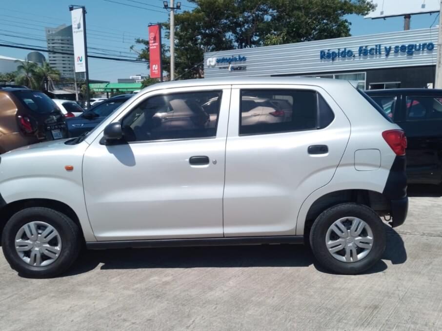 SUZUKI S-PRESSO 2021 170.700 Kms.