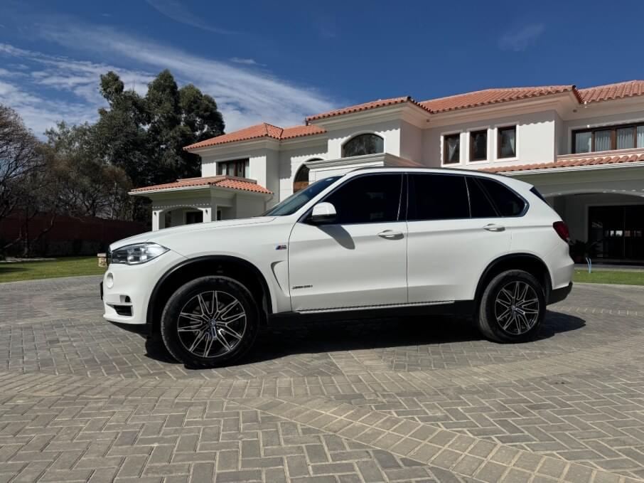 BMW X5 2018 54.000 Kms.