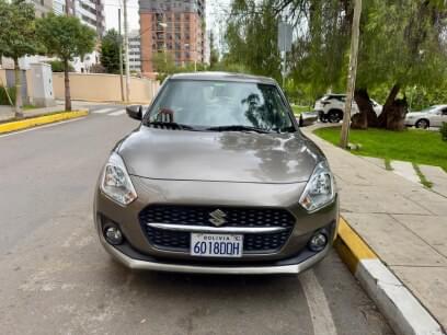 SUZUKI SWIFT 2023 10.000 Kms.
