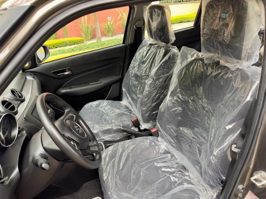 SUZUKI SWIFT 2023 10.000 Kms.