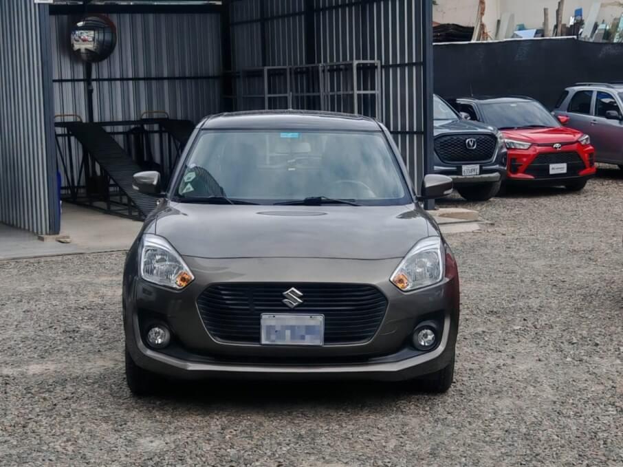 SUZUKI SWIFT 2021 80.000 Kms.