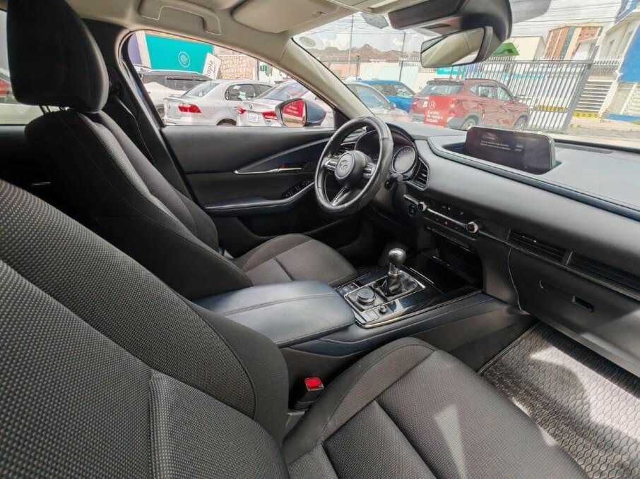 MAZDA CX-30 2022 48.700 Kms.