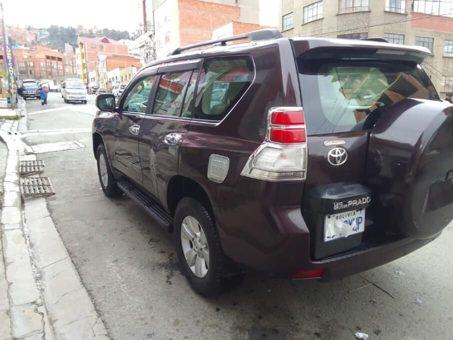 TOYOTA LAND CRUISER 2011 112.000 Kms.