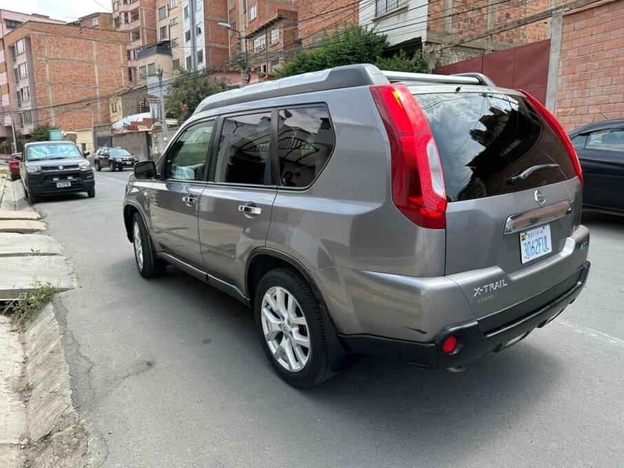 NISSAN X-TRAIL 2012 40.000 Kms.