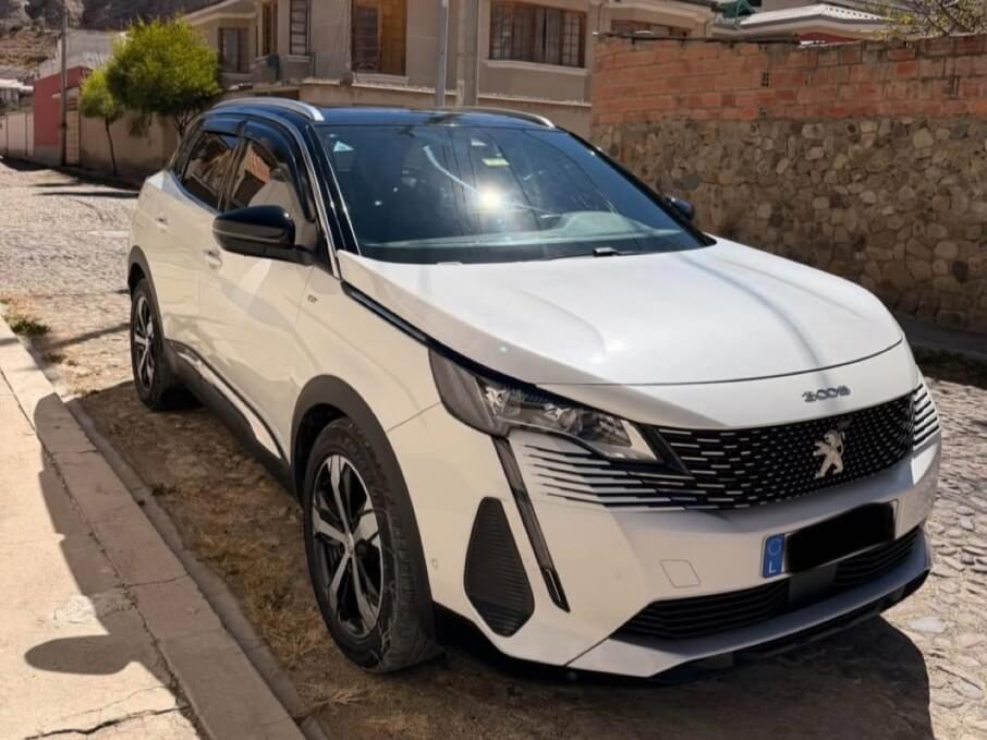 PEUGEOT 3008 2023 50.000 Kms.