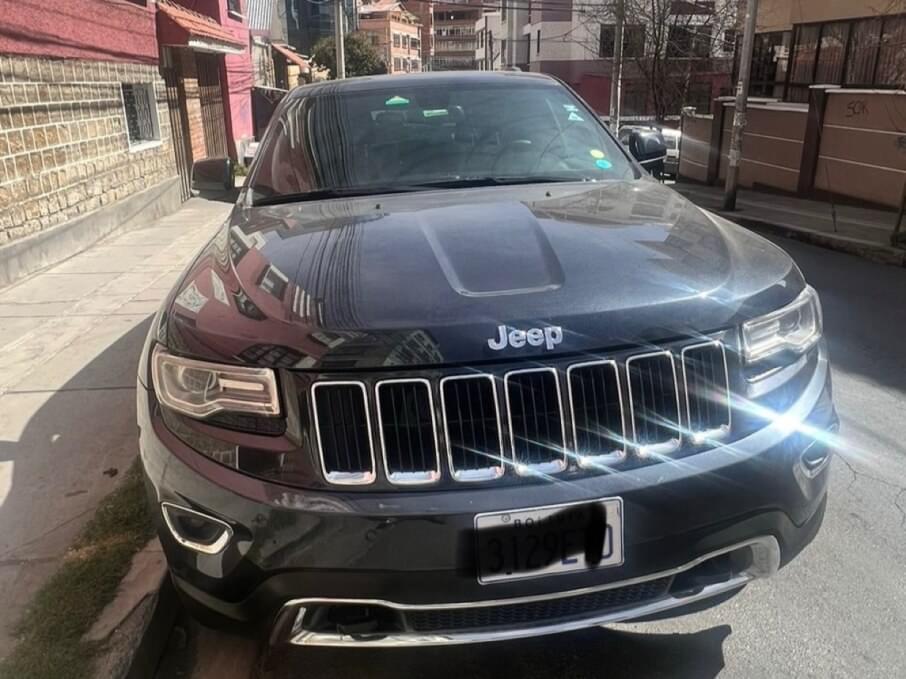 JEEP GRAND CHEROKEE 2014 119.000 Kms.