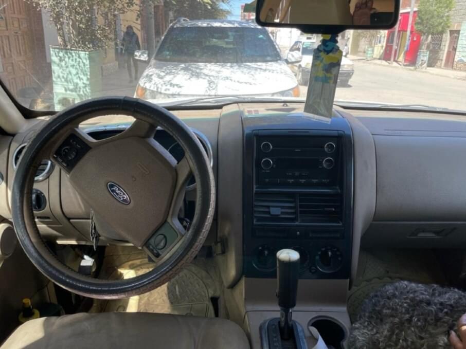FORD EXPLORER 2010 123 Kms.