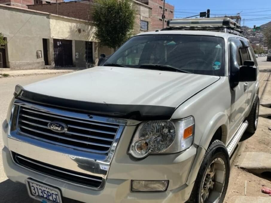 FORD EXPLORER 2010 123 Kms.