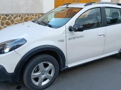 RENAULT STEPWAY 2015 102.300 Kms.