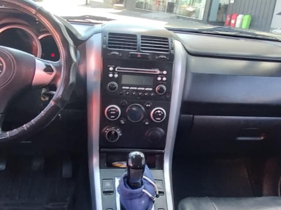 SUZUKI GRAND VITARA 2013 179.000 Kms.