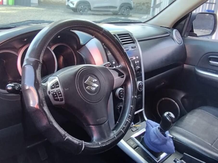 SUZUKI GRAND VITARA 2013 179.000 Kms.