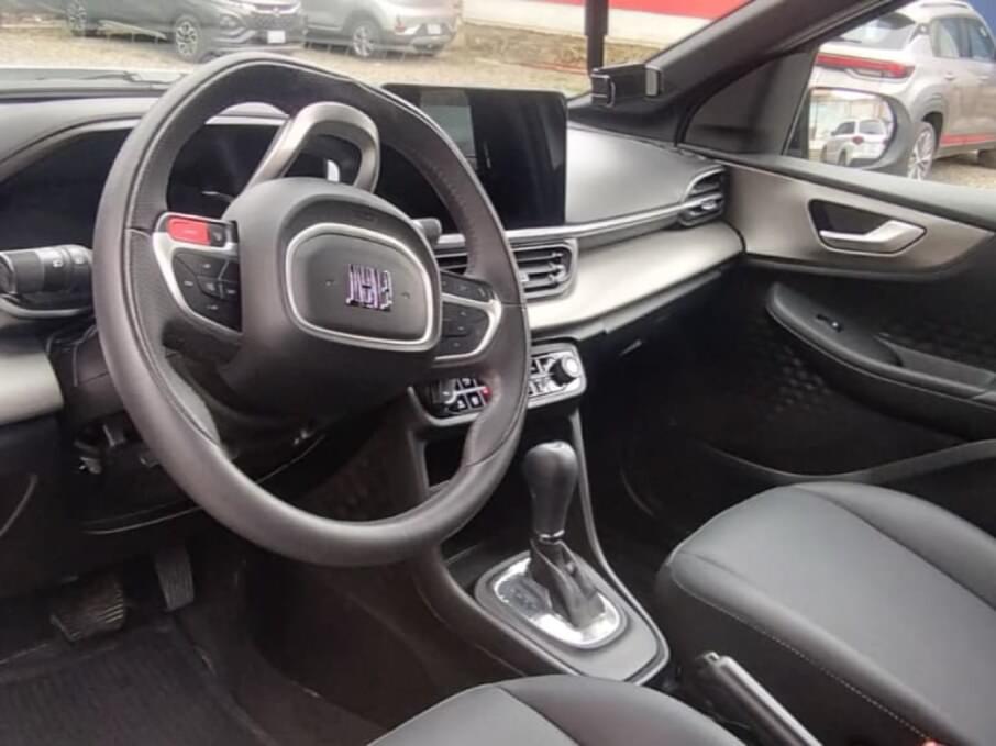 FIAT PUNTO 2024 4.500 Kms.
