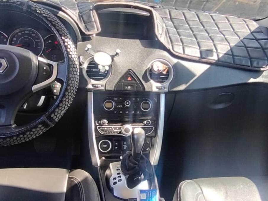 RENAULT KOLEOS 2013 66.398 Kms.