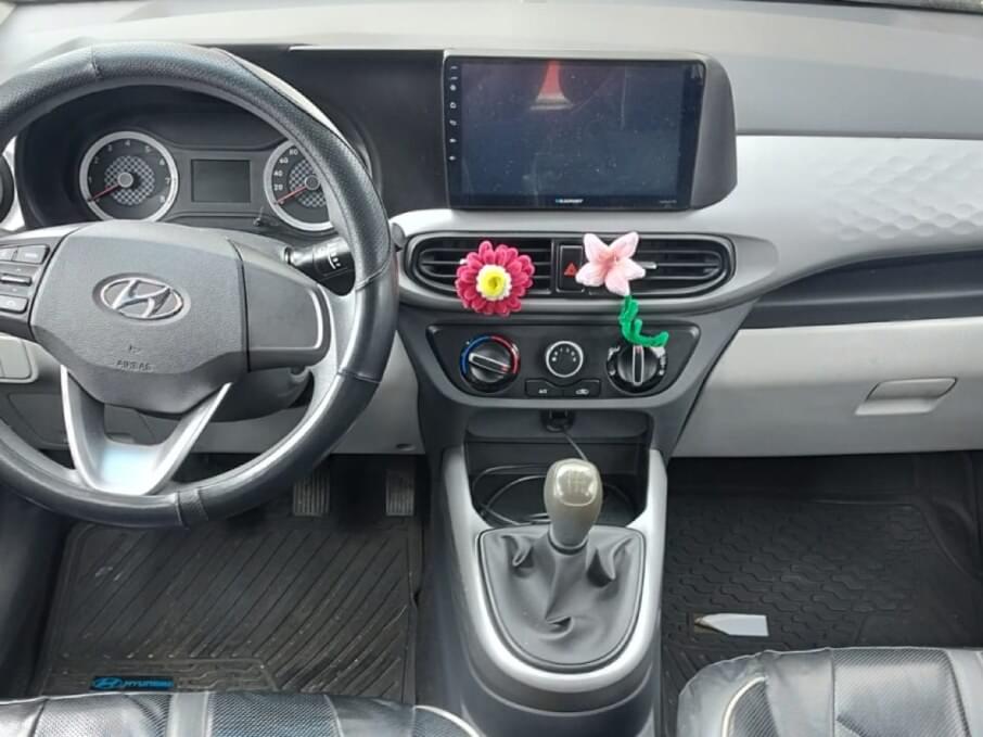 HYUNDAI GRAND I-10 2021 26.735 Kms.