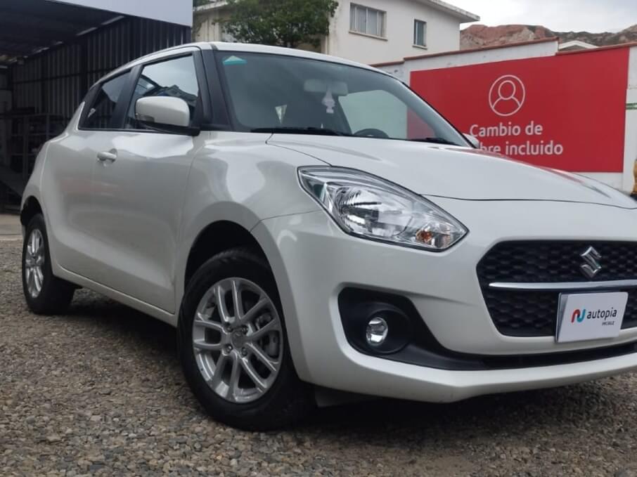 SUZUKI SWIFT 2022 14.408 Kms.