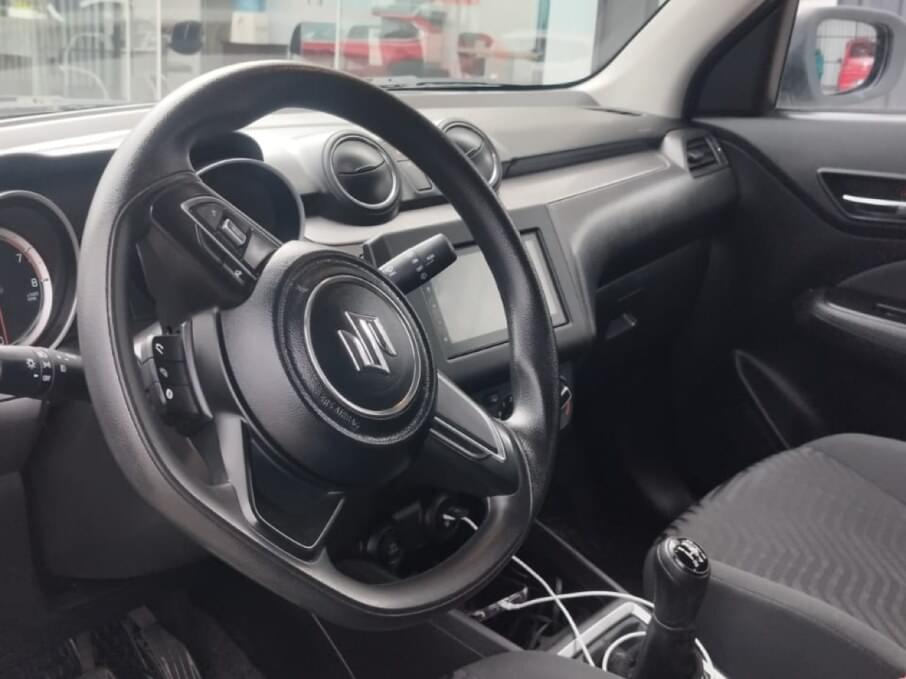 SUZUKI SWIFT 2022 14.408 Kms.