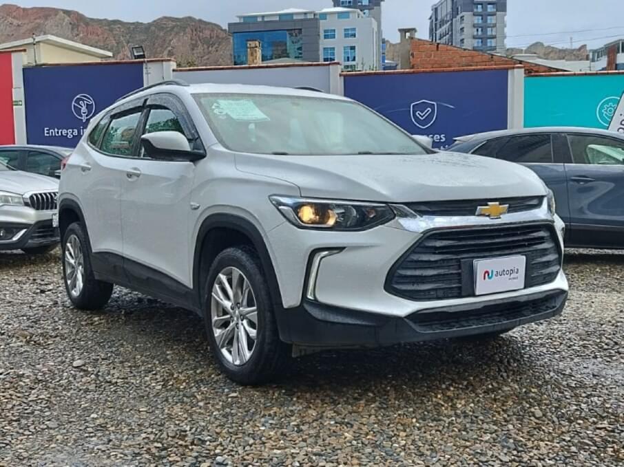 CHEVROLET TRACKER 2023 31.000 Kms.