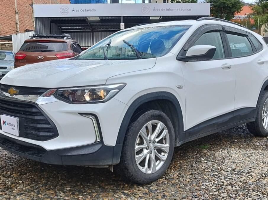 CHEVROLET TRACKER 2023 31.000 Kms.