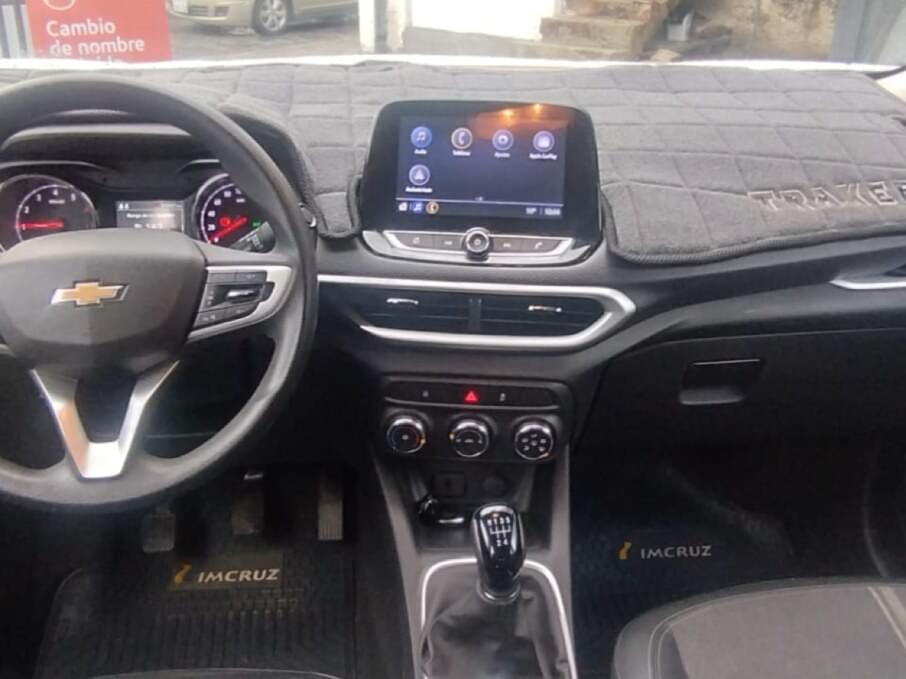 CHEVROLET TRACKER 2023 31.000 Kms.