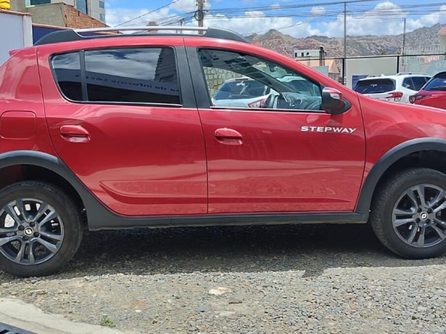 RENAULT STEPWAY 2024 18.000 Kms.